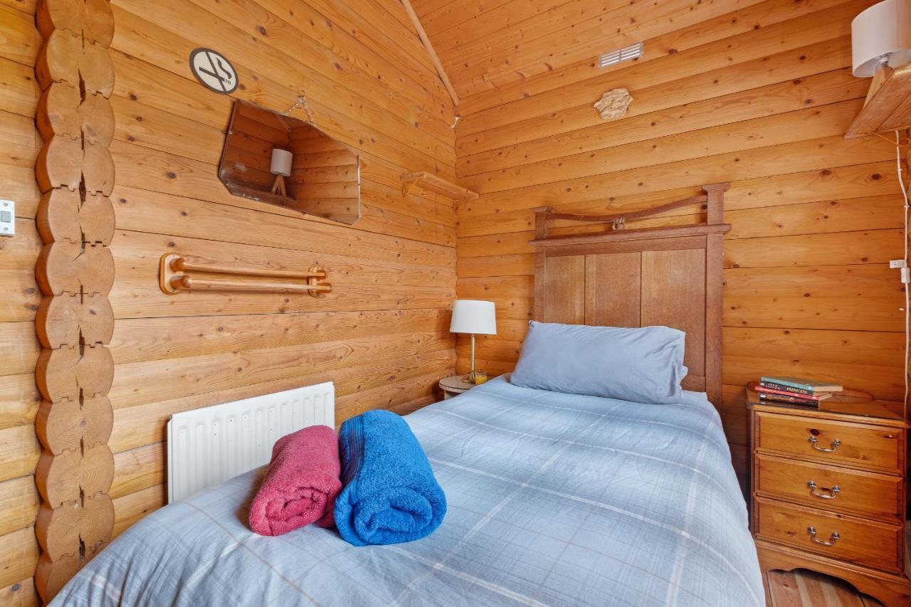 Vila Finest Retreats - The Logs Fort William Exteriér fotografie