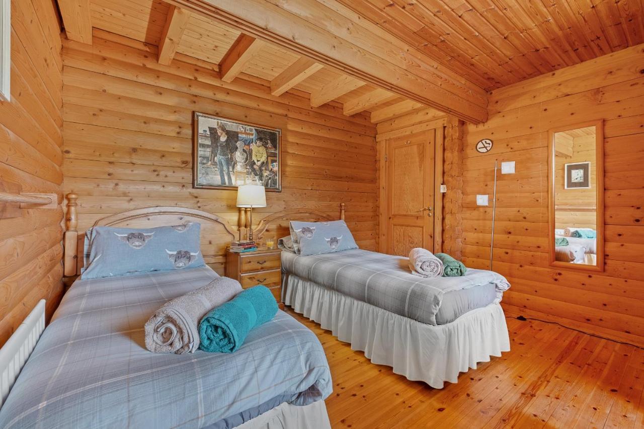 Vila Finest Retreats - The Logs Fort William Exteriér fotografie