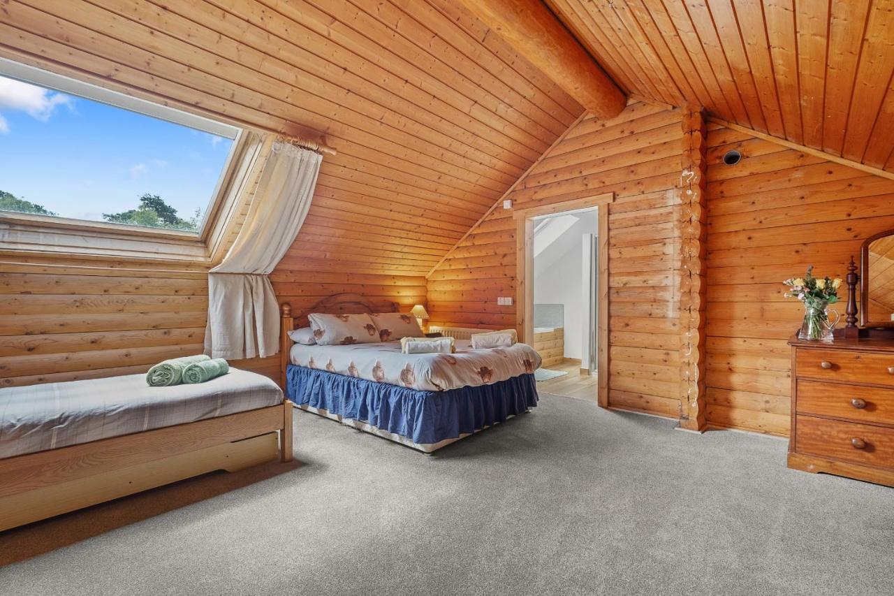 Vila Finest Retreats - The Logs Fort William Exteriér fotografie