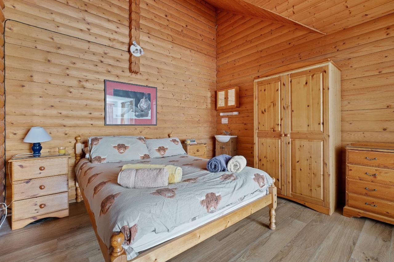 Vila Finest Retreats - The Logs Fort William Exteriér fotografie