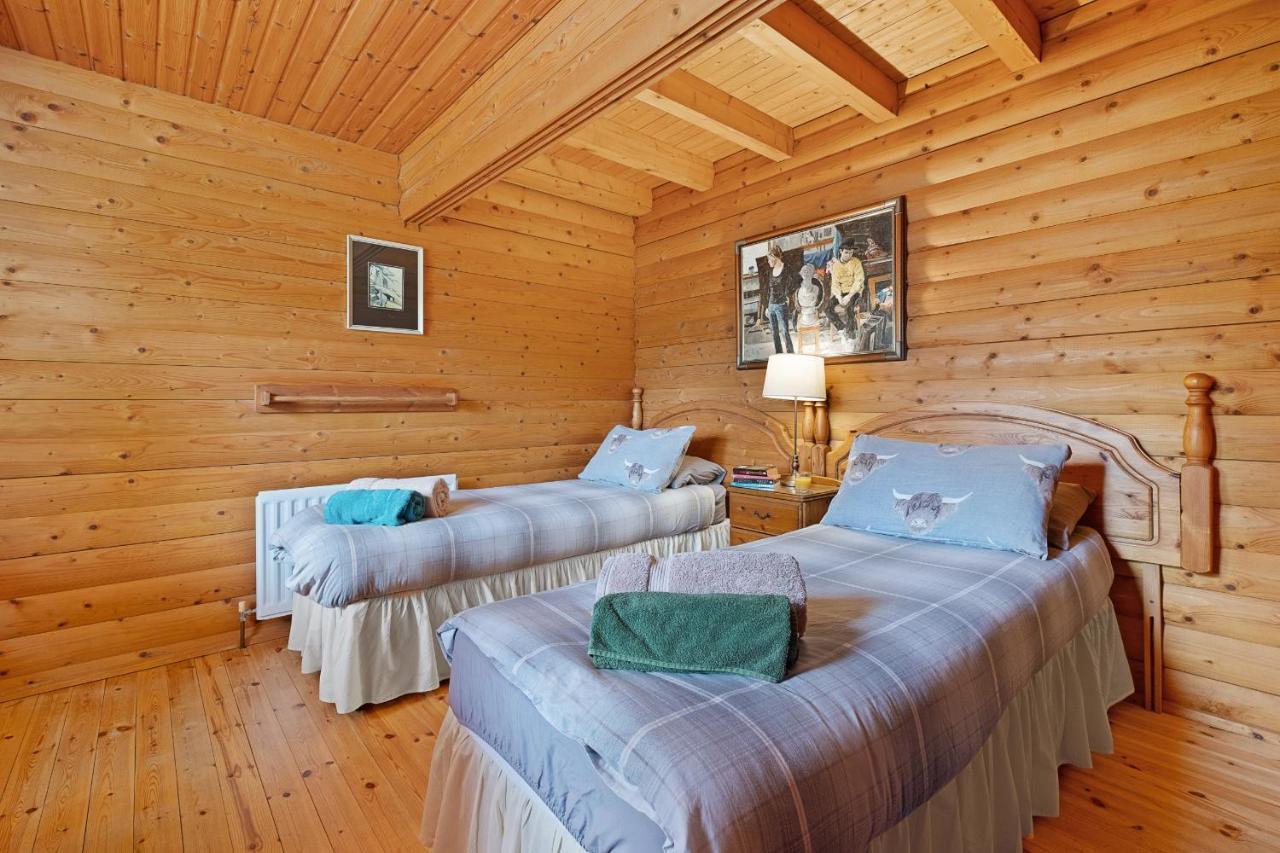 Vila Finest Retreats - The Logs Fort William Exteriér fotografie